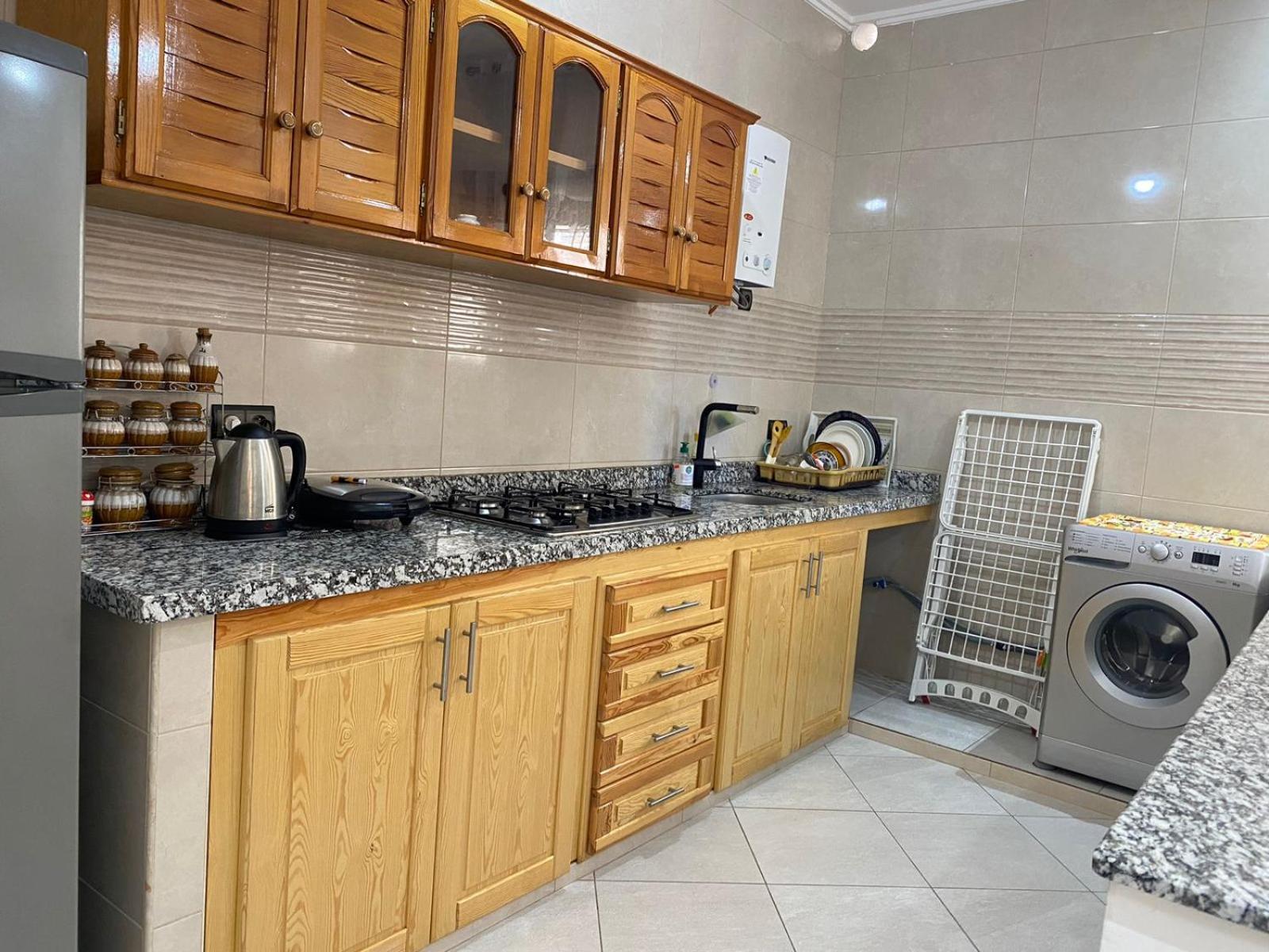 Appartement Proche De La Corniche อัลฮอเคม่า ภายนอก รูปภาพ