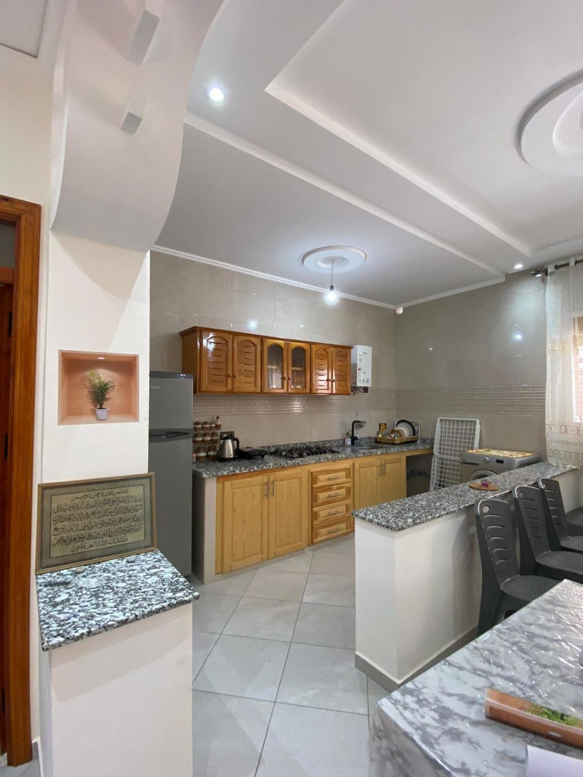 Appartement Proche De La Corniche อัลฮอเคม่า ภายนอก รูปภาพ